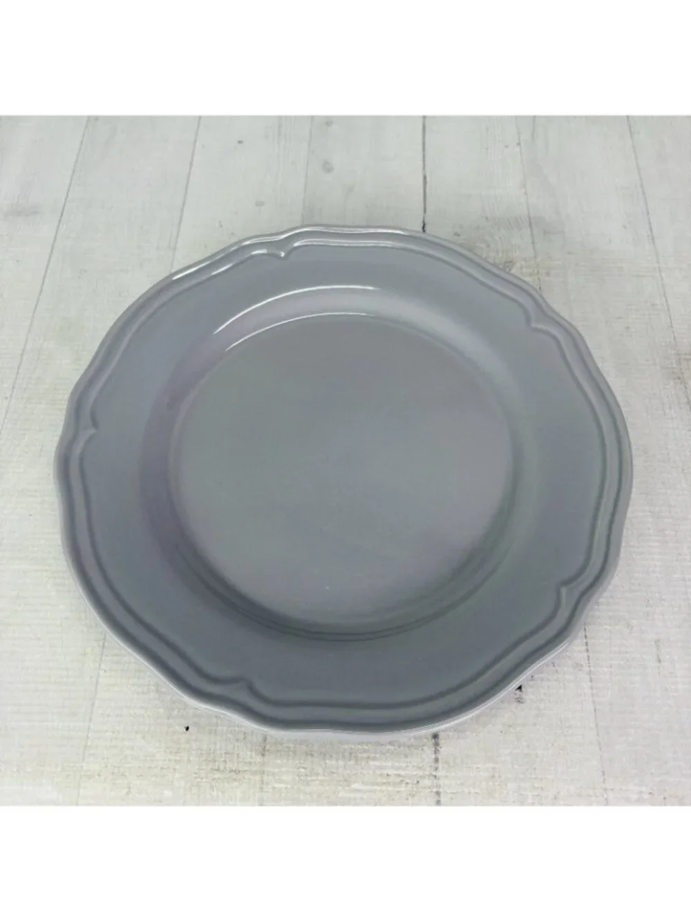 Ikea of Sweden ARV GRAY 15541 Scalloped Portugal Earthenware Dinner Plates Set 4